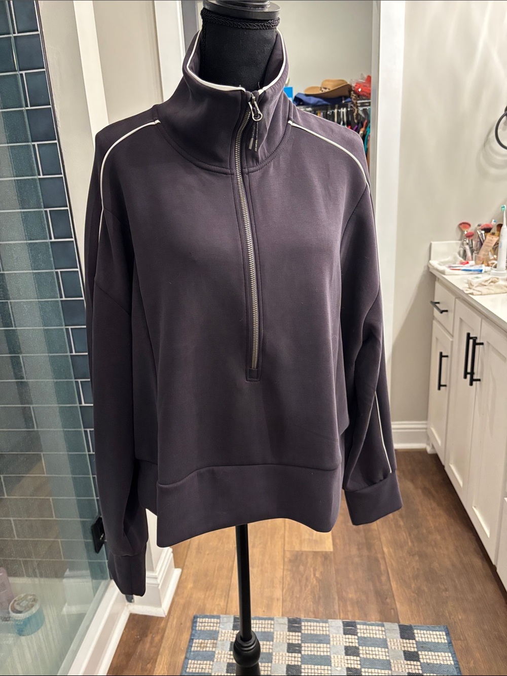 Women’s Quarter-Zip Pullover Sweater - Deep purple